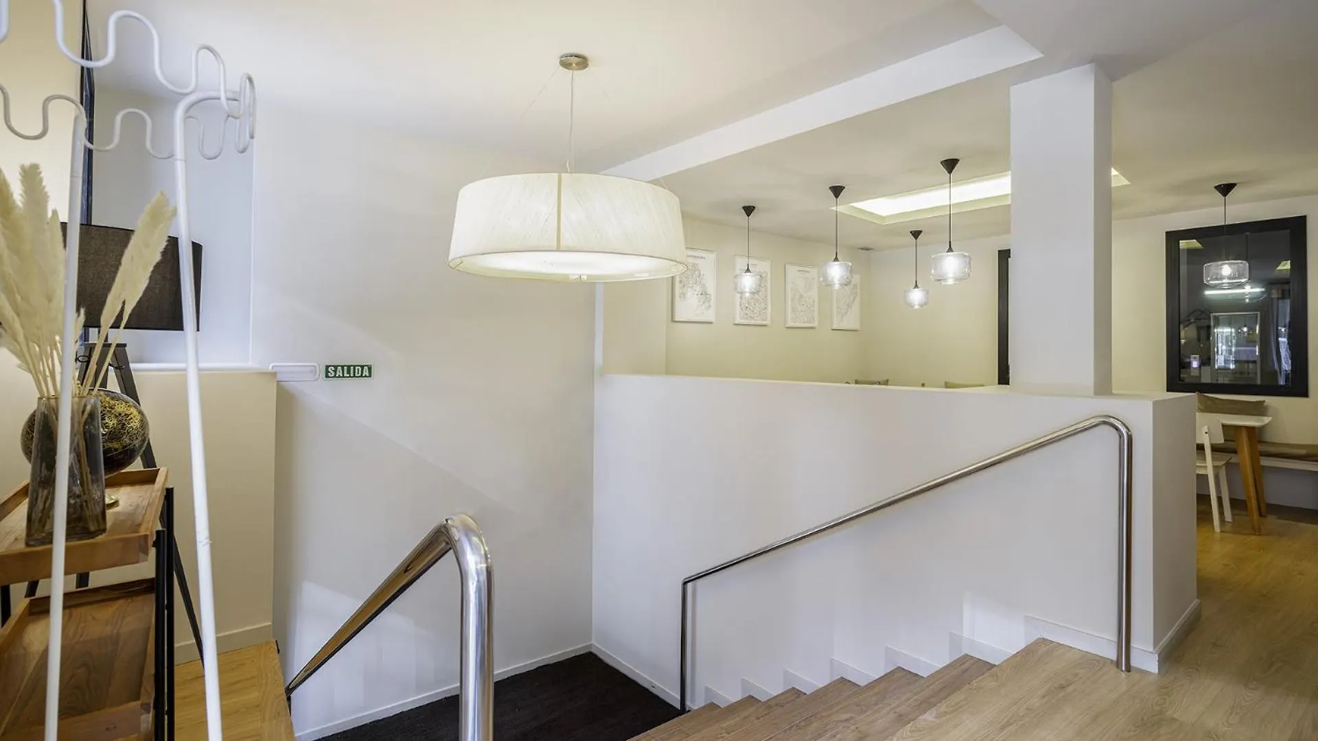 Penzion Ola Living Hostal Diagonal Barcelona