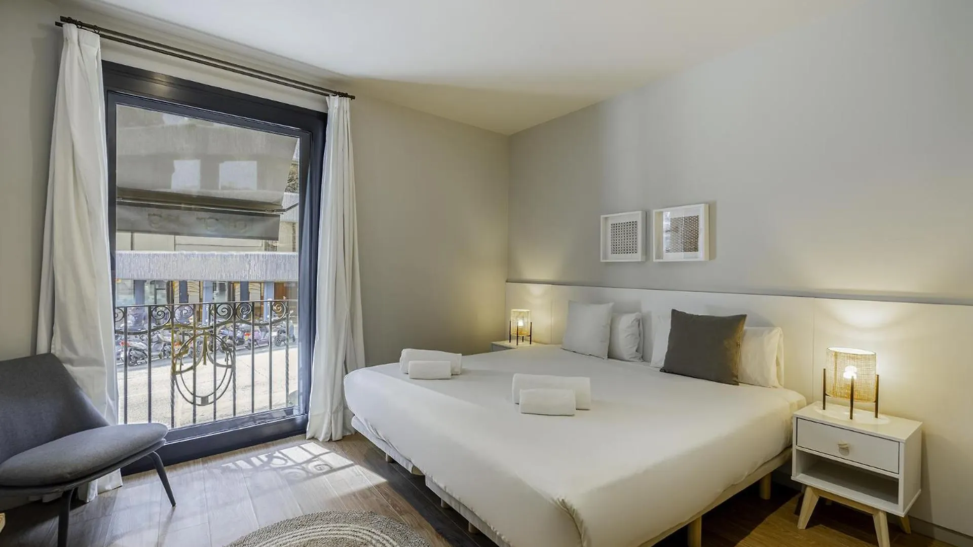 Ola Living Hostal Diagonal Barcelona 0*,  Španělsko