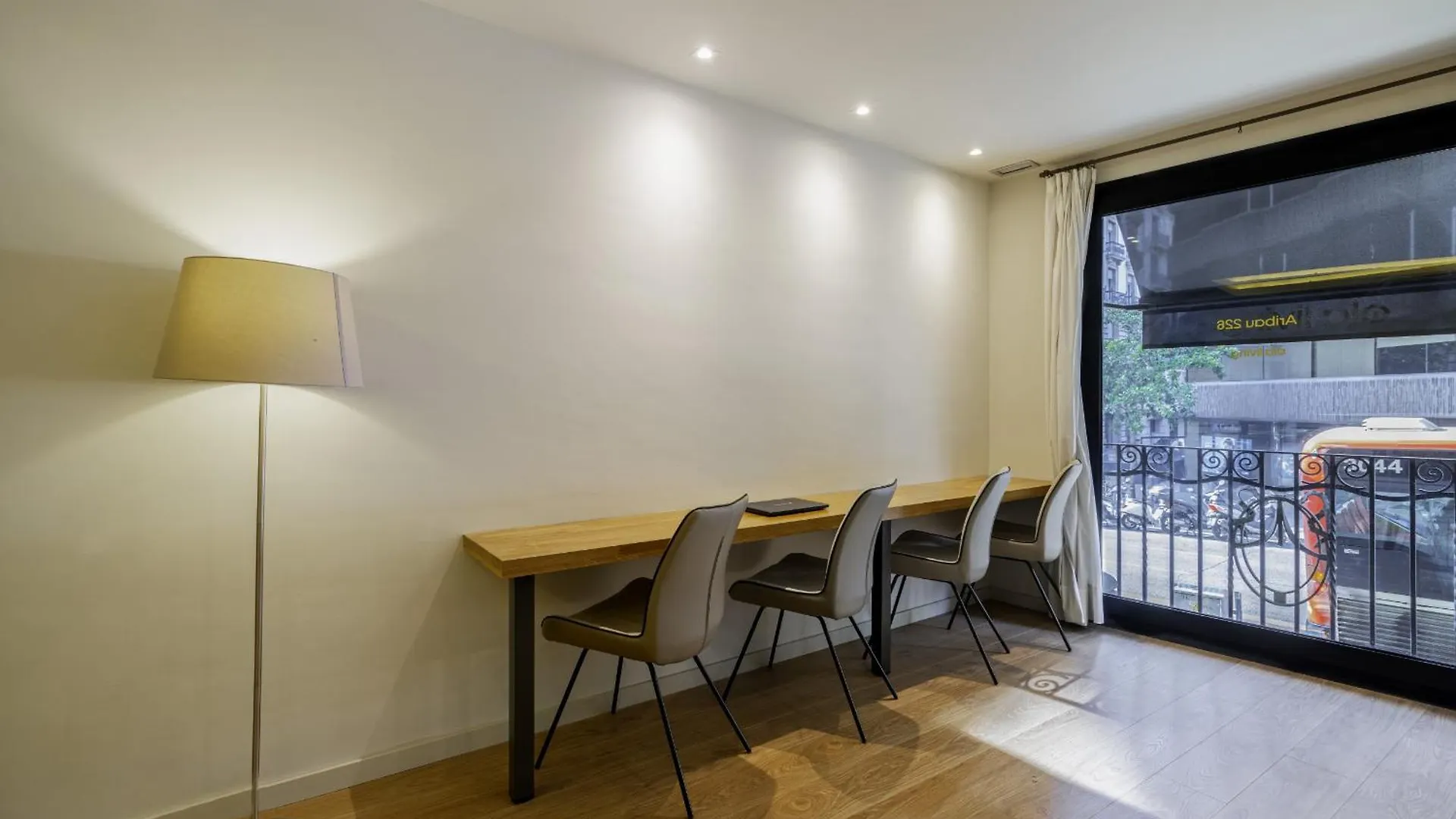 Ola Living Hostal Diagonal Barcelona Penzion