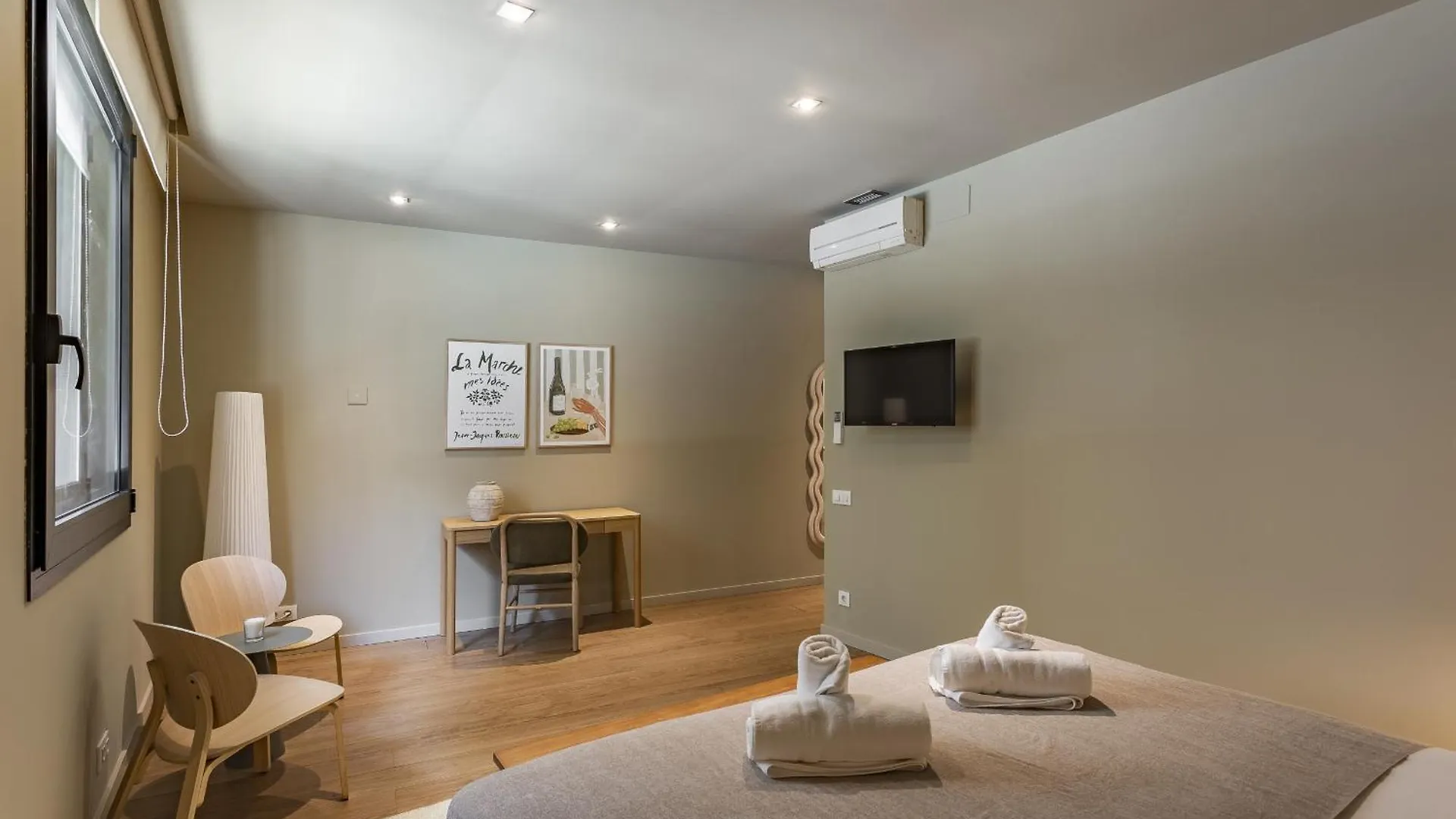 Ola Living Hostal Diagonal Barcelona