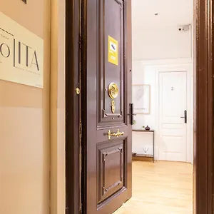 Casa Lolita Konukevi