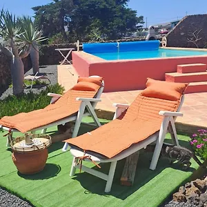 https://villa-ysabela.in-canary-islands.com