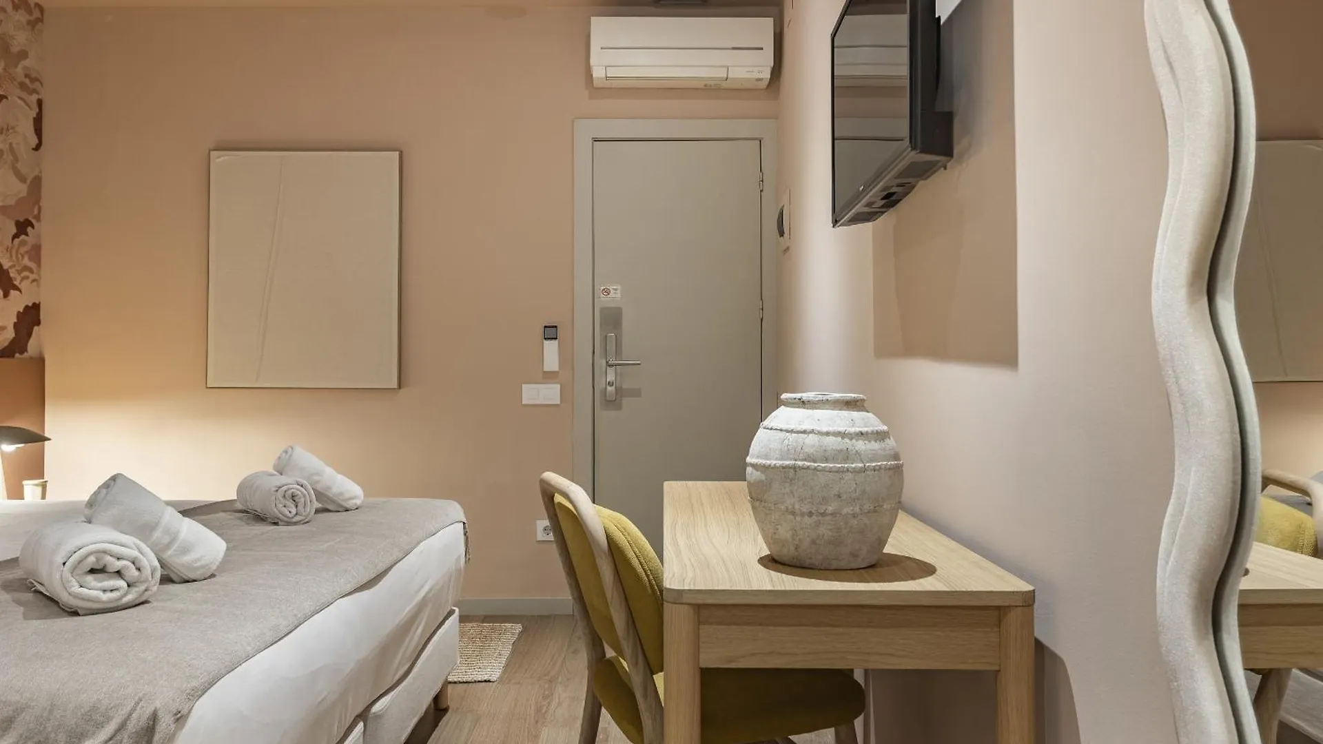 Gasthuis Ola Living Hostal Diagonal Barcelona