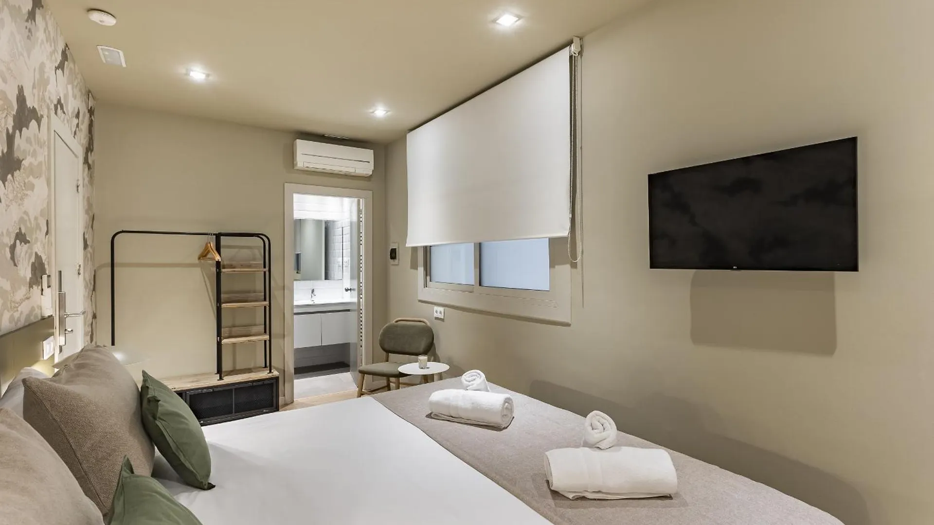 Ola Living Hostal Diagonal 바르셀로나 0*,  스페인