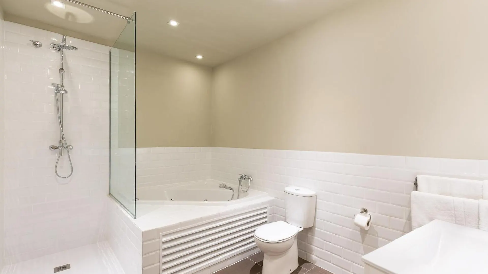 Gasthuis Ola Living Hostal Diagonal Barcelona