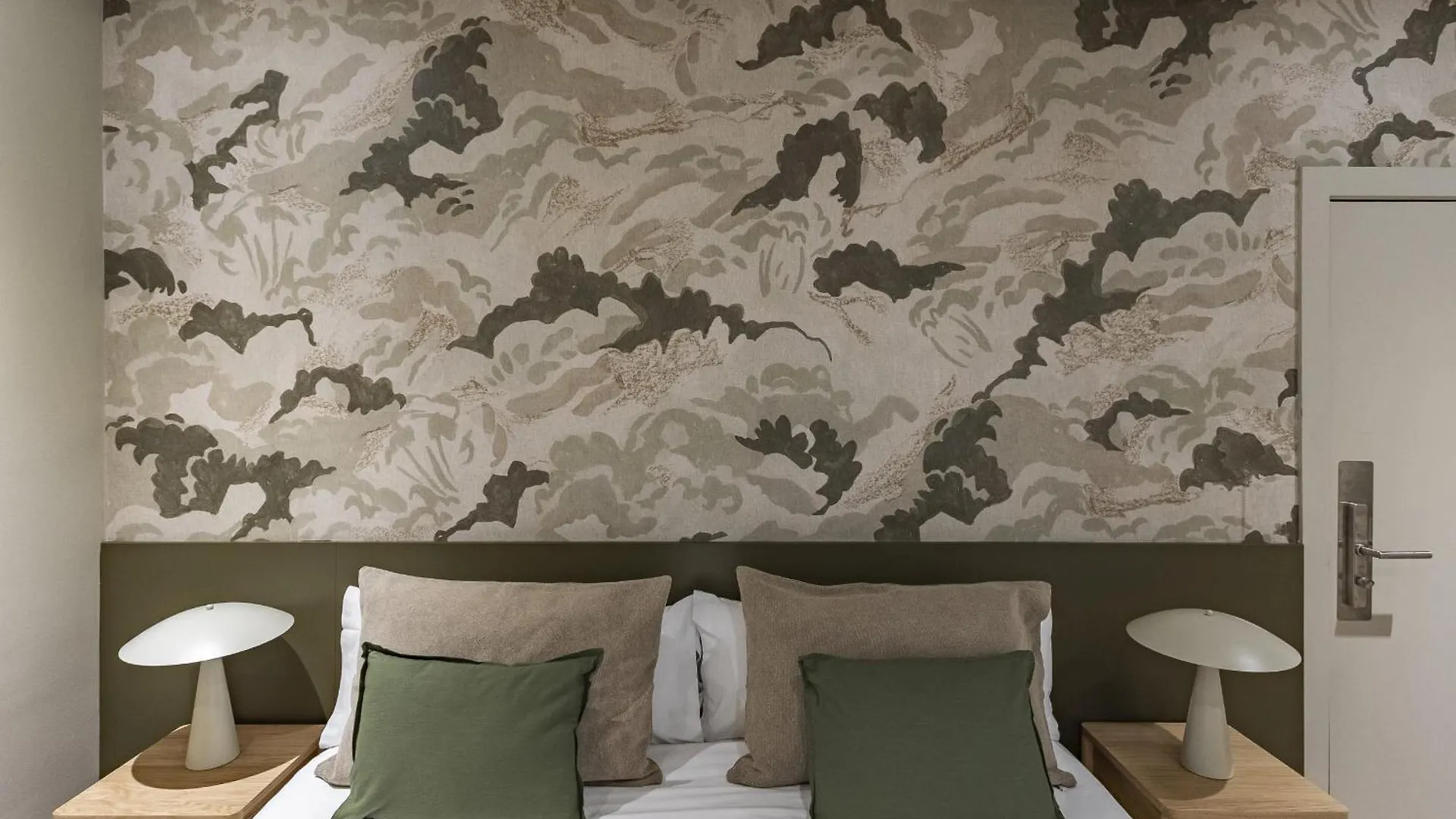 Ola Living Hostal Diagonal Barcelona Guest house
